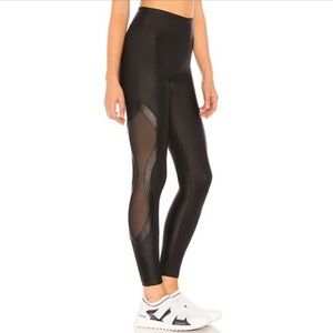 Revolve Koral Stance High Rise Legging Black size medium